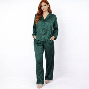 VS Dark Green Satin Checked Button-Up PJ Coord Set RARE Comfy Fall Gift Winter
